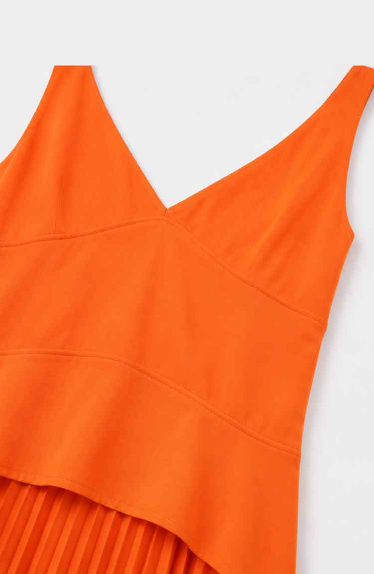 Ember Pleated Maxi Dress - Image 3